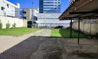 Imagem 2: Casa com terreno comercial