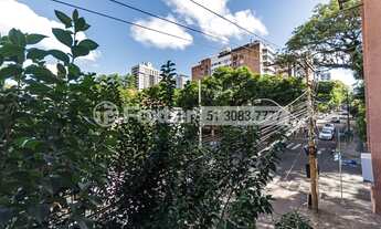 Imagem 5: Apartamento de 80m² com 2 dormitórios, elevador e vaga junto ao bairro Moinhos de Vento em