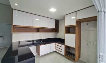 Imagem 4: Casa de condomínio térrea para venda possui 195 metros quadrados com 3 quartos