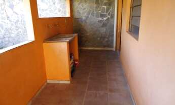 Imagem 2: Casa para venda possui 160 metros quadrados com 3 quartos em Barbosas - Arujá - São Paulo