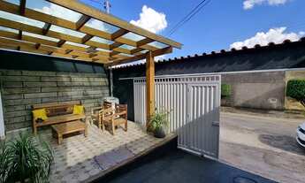 Imagem 2: Samuel Pereira oferece: Sobrado 3 quartos Moderno com Área Gourmet + Casa de fundos de 2 Q