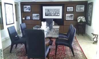 Imagem 3: Apartamento para venda com 214 metros quadrados com 2 quartos em Copacabana - Rio de Janei