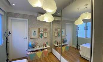 Imagem 2: Triplex para venda possui 253 metros quadrados com 4 quartos em Ponta da Praia - Santos