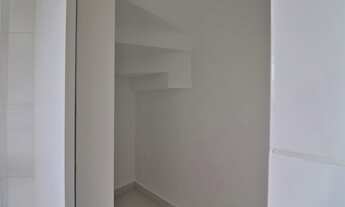 Imagem 3: Casa na Granja Viana próximo ao Centro Comercial