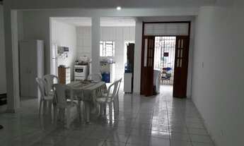 Imagem 6: Casa para venda possui 150 metros quadrados com 2 quartos em Felipe Camarão