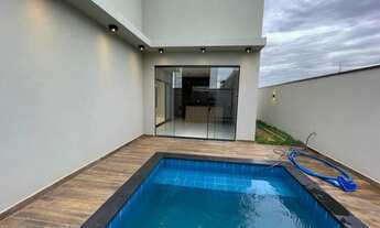 Imagem 4: Casa de condomínio para venda tem 230 metros quadrados com 3 quartos