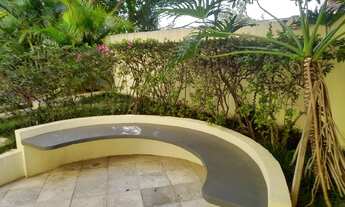 Imagem 7: Em local calmo, confortável apartamento