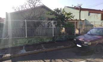 Imagem 2: Casa em frente ao Super Sul no Conjunto Dorival Eloy Brusch em Ibiporã