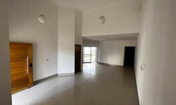 Imagem 7: Casa de condomínio para venda possui 170 metros quadrados com 4 quartos em Iporanga - Soro