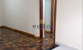 Imagem 2: Apartamento recém reformado com localização privilegiado no Centro de Curitiba