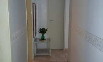 Imagem 7: Apartamento para venda possui 45 metros quadrados em Praia Pitangueiras - Guarujá - SP