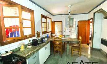 Imagem 3: Imobiliária Agatê Imóveis vende Casa Triplex de 331 m² - Piratininga - Niterói por R1.180