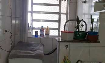 Imagem 2: 1 Dormitório andar baixo, 1 vaga coletiva, prédio frente mar no gonzaguinha - São Vicente