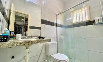 Imagem 5: Casa para venda possui 149 metros quadrados com 3 quartos em Sapiranga - Fortaleza - CE