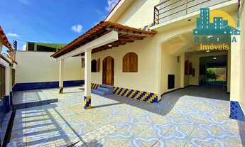 Imagem 5: Casa com 3 quartos (1 suíte) - Fino Acabamento - Conjunto Flamanal - 220m² de Área Constru