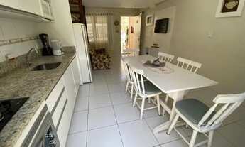 Imagem 6: TEMPORADA, apartamento 2 dormitórios, 100m do mar , em Canasvieiras, quadrados com 2 quart