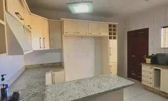 Imagem 4: Casa para aluguel com 360 metros quadrados com 5 quartos em Cavaleiros - Macaé - RJ