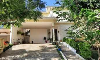 Imagem: Ótima casa à venda em charmoso condomínio