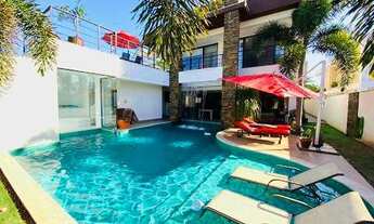 Imagem 2: Casa de condomínio para aluguel tem 622 metros quadrados com 4 quartos