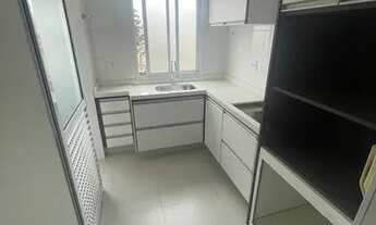 Imagem 5: O IPTU é 1295/ano e Condomínio 830 incluso água e gás. Ar condicion