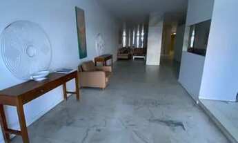 Imagem 3: Av Vieira Souto , 210m quadrados, 4 quartos com 2 suites, Ipanema, todo reformado