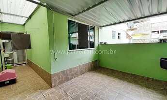 Imagem 4: Apto térreo de 2 quartos (suíte) e 2 áreas externas