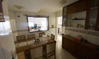 Imagem 6: Tríplex frente para a rua + Sobrado de 50m² nos fundos. Capão Raso