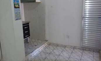 Imagem: Aluga-se 2 cômodos com área de serviço