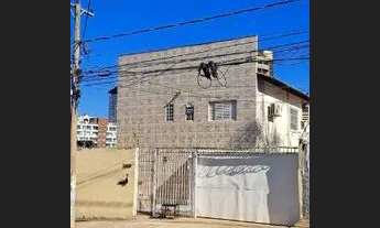 Imagem: Não definido com 8 quarto(s) no bairro