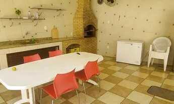 Imagem 6: Excelente casa 3 quartos mobiliada com piscina, atrás do Country Iguaçu - Aceita financiam