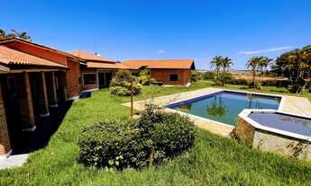 Imagem 5: Casa de condomínio térrea para venda tem 700 metros quadrados com 4 quartos