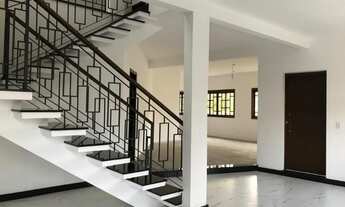 Imagem: Sobrado novo, nunca habitado para locação