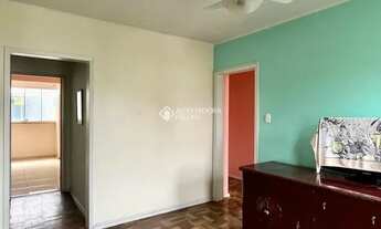 Imagem 2: Apartamento para venda possui 81 metros quadrados com 3 quartos em Floresta - Porto Alegre