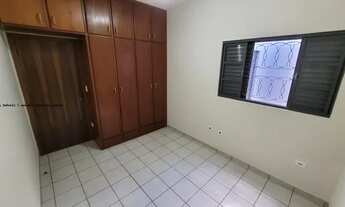Imagem 5: Casa para Locação em Presidente Prudente, Centro, 3 dormitórios, 1 suíte, 2 banheiros, 3 v