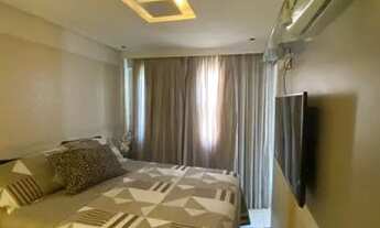 Imagem 7: Apartamento projetado com closet amplo na suite do casal no Bairro Jóquei Clube