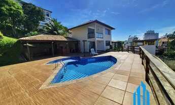 Imagem 2: Casa para venda com 945 metros quadrados com 5 quartos em Lameirão - Guarapari - ES