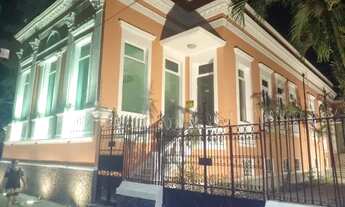 Imagem 2: Palacete na Av. Magalhães Barata