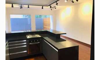 Imagem 6: Nova super linda! Totalmente reformada!