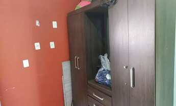 Imagem: Alugo quarto mobiliado para moça solteira