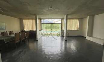 Imagem 1: Casa Sobrado - Centro - Jacareí - 5 Dormitórios - 390m² - Aceita Permuta