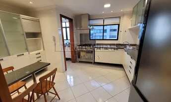 Imagem 5: Apartamento 3 suítes 1 gabinete 4 vagas 192M²