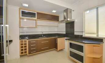 Imagem 5: SOBRADO EM CONDOMÍNIO FECHADO - RESIDENCIAL PORTAL DAS VIOLETAS - CAPÃO RASO