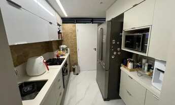 Imagem 7: 02ALX - Edifício Girassóis Van Gogh