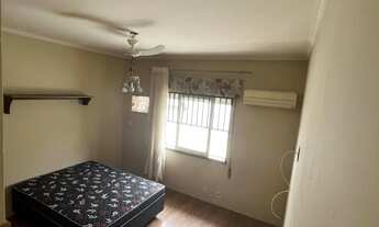 Imagem 2: Casa Alto Padrão para Aluguel - 4 Quartos, 3 Suítes e Piscina