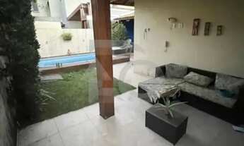 Imagem 4: Casa de 155m² no Condomínio Alameda do Sol com 3 Quartos, Varanda, 2 Garagens e Lazer