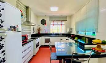 Imagem 7: Belíssima residência de esquina, disponível para vocês