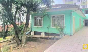 Imagem: Casa em Carvoeira