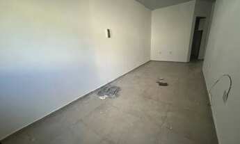 Imagem 3: Casa em condomínio fechado de 1/4 em Bengui!!