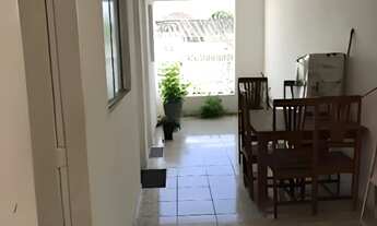 Imagem 3: ? Raridade casa com Terreno que se estende de uma rua a outra, ? Imóvel único p Investir