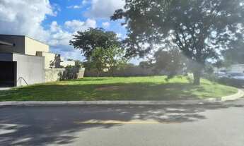 Imagem 2: Lote/Terreno para venda com 600 metros quadrados